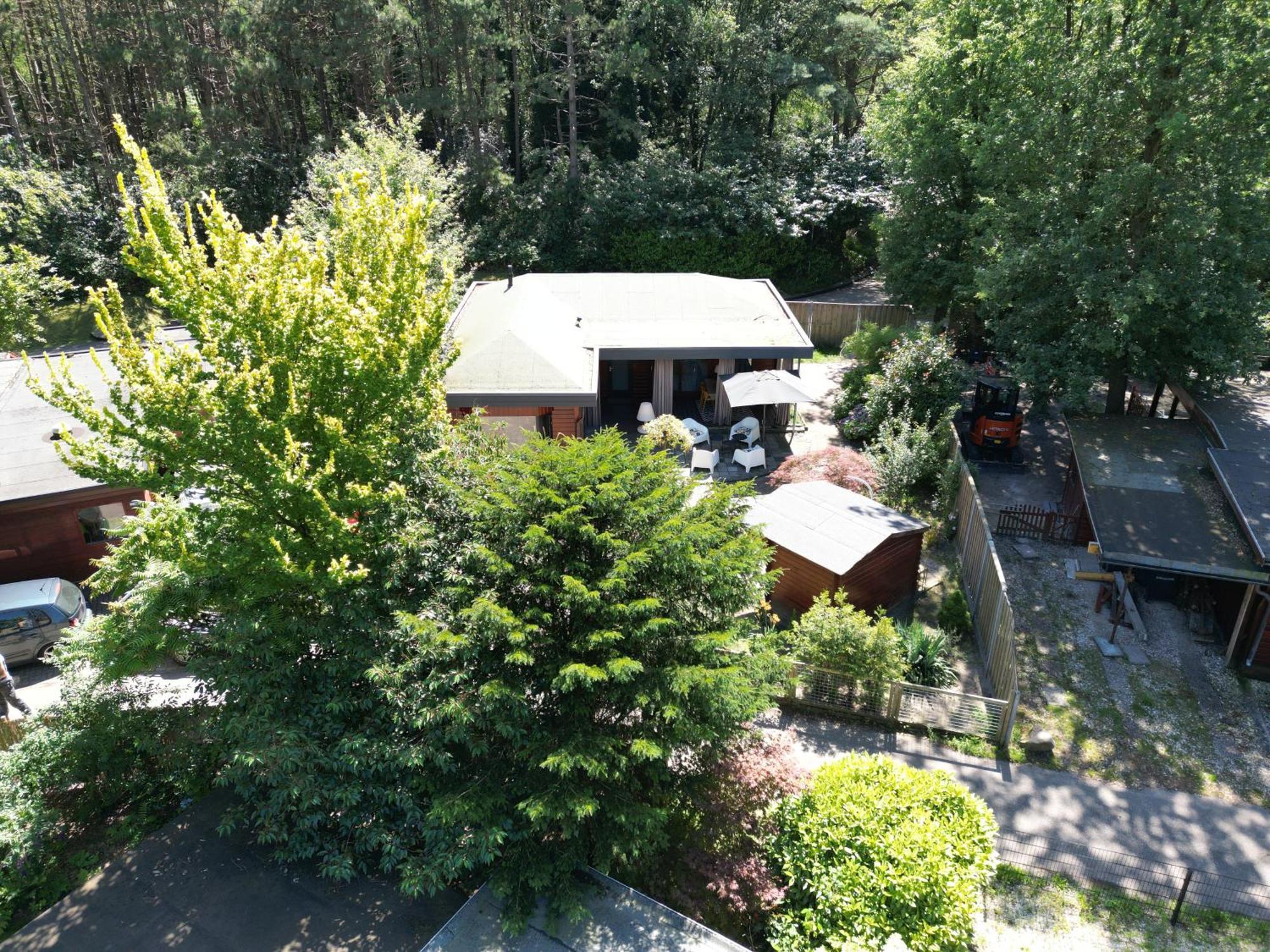 Gezellig Chalet Met 2 Slaapkamers Aan Bosrand Erm Buitenkant foto